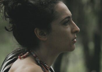 “El opio del poder: el prohibicionismo” de Estefanía Ciro: Un texto imprescindible para entender el drama de las drogas en Colombia