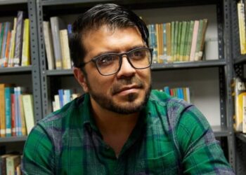 Reconocido escritor nariñense, Jonathan A. España Eraso, es El Personaje 10.