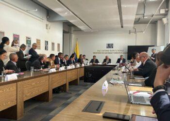 Gobernadores, ¿Los nuevos Clavijo?