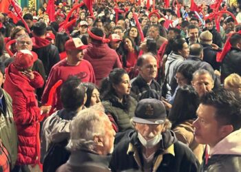Con masiva participación ciudadana, se inauguró la Casa Liberal en Pasto
