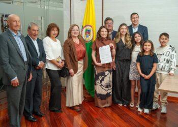Francia Elena Belalcázar, una magistrada cuya infancia transcurrió entre noticias y la radio